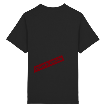 THE MARK · RED ED. Oversize T-Shirt in Schwarz, Rückansicht mit Druck CHUZPE BERLIN in Blutrot