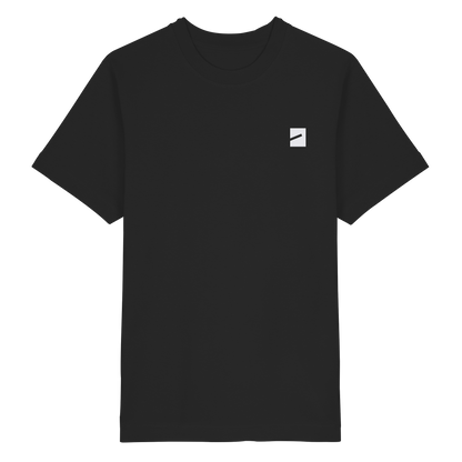 CHUZPE BERLIN Oversize T-Shirt in Schwarz, Vorderansicht mit kleiner Marke auf der Brust